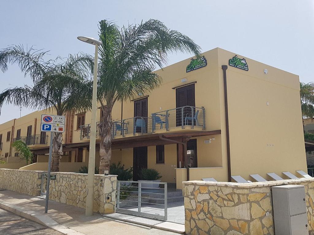 B&B Aloe Comfort Rooms Сан-Вито-Ло-Капо Экстерьер фото